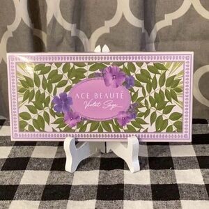 Ace Beaute Violet Sage Bath Collection